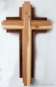 rustic cross, reclaimed wood, Easter, barn wood, http://bec4-beyondthepicketfence.blogspot.com/2016/02/reclaimed-wood-crosses.html