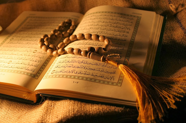 Keutamaan Mengkhatamkan Al Quran di Bulan Ramadhan