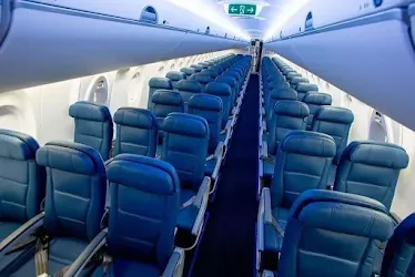 United Middle Seat