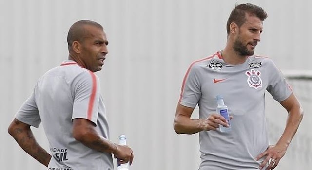 ZAGUEIRO HENRIQUE TREINA PELA PRIMEIRA VEZ NO CORINTHIANS