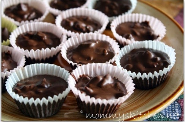 Crock Pot Chocolate Candy Cups — Mommy's Kitchen