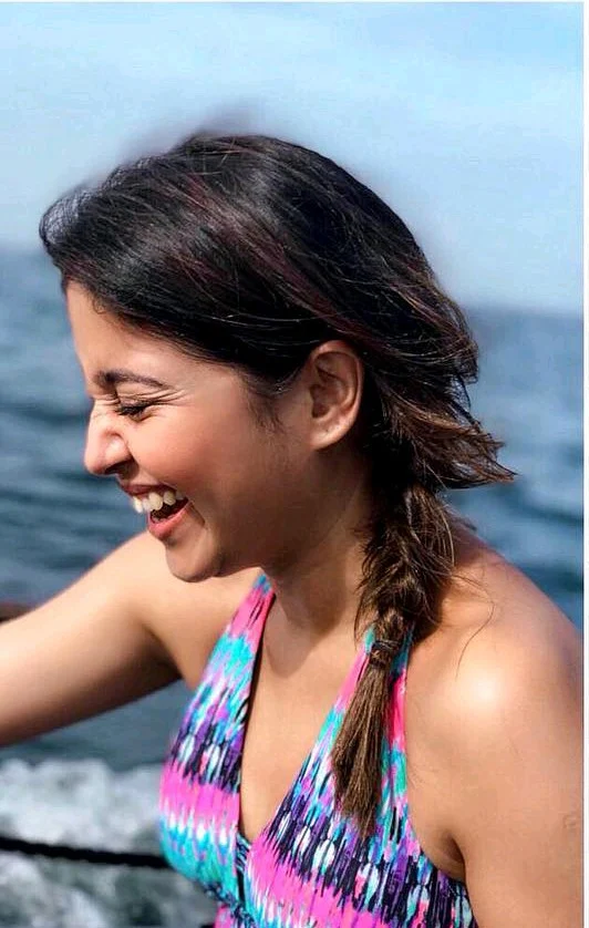 The famous actress of Mirzapur Shweta Tripathi aka Golu showed her beauty in bikini and made her fans crazy, Shweta Tirpathi sexy thighs and Butt, Shweta Tirpathi hot boobs and Cleavage show, Shweta Tirpathi sexy Big Butt, Shweta Tirpathi oops moment, Shweta Tirpathi hottest looks, Shweta Tirpathi nudes, Shweta Tirpathi sexy Ass, Shweta Tirpathi hot and sexy bikini looks