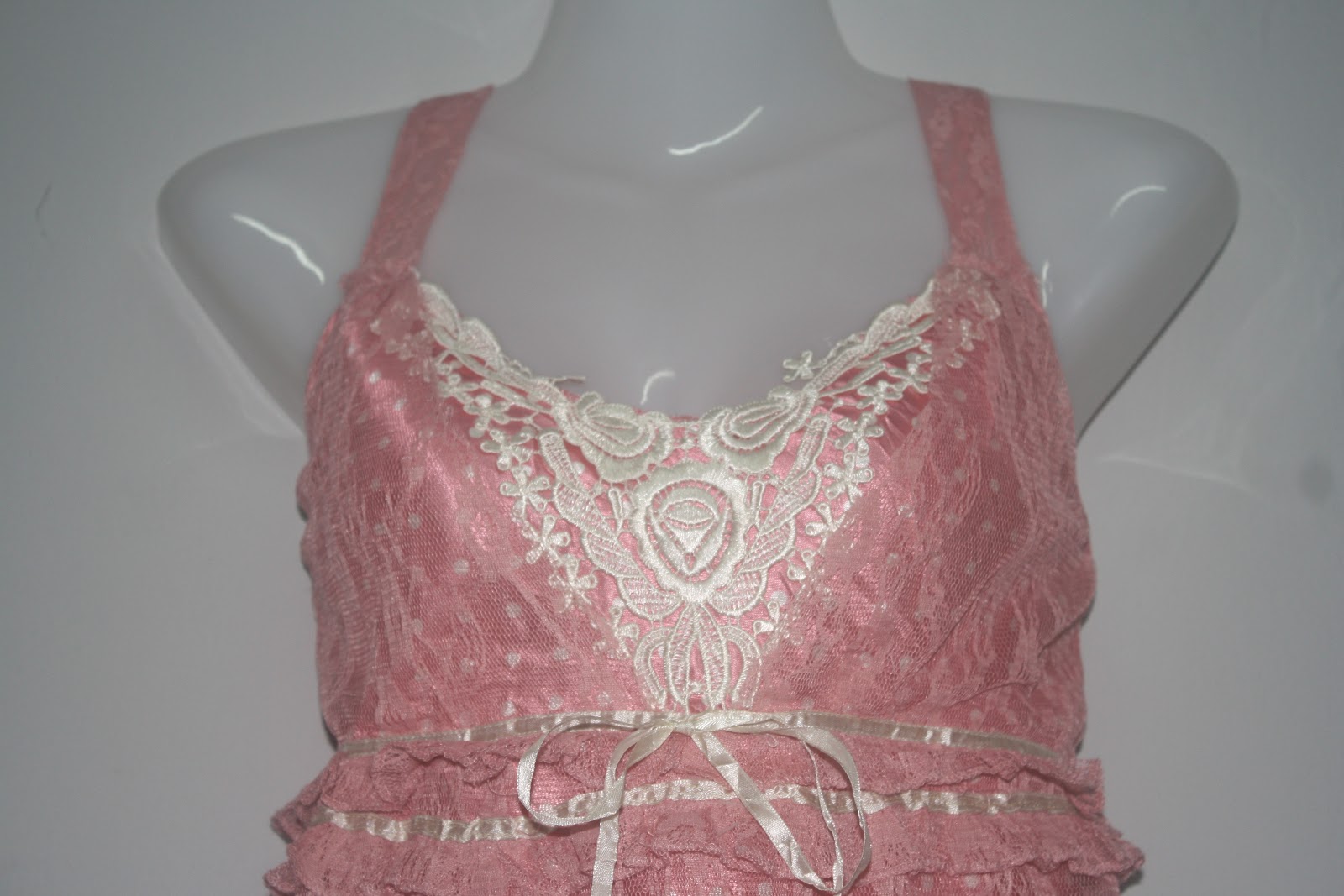 CHENTA PRELURVE S BLOG PINK  LACE DRESS  SLEEVELESS 