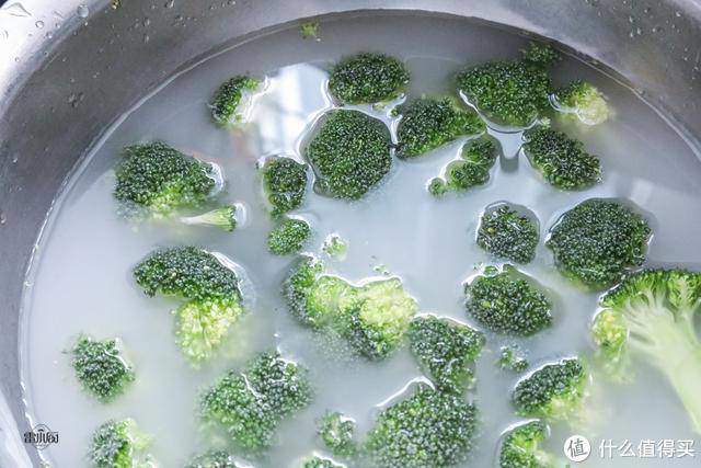 Rửa nước 3 loại rau này như chưa rửa, thêm vài nguyên liệu nữa mới sạch hoàn toàn - 4