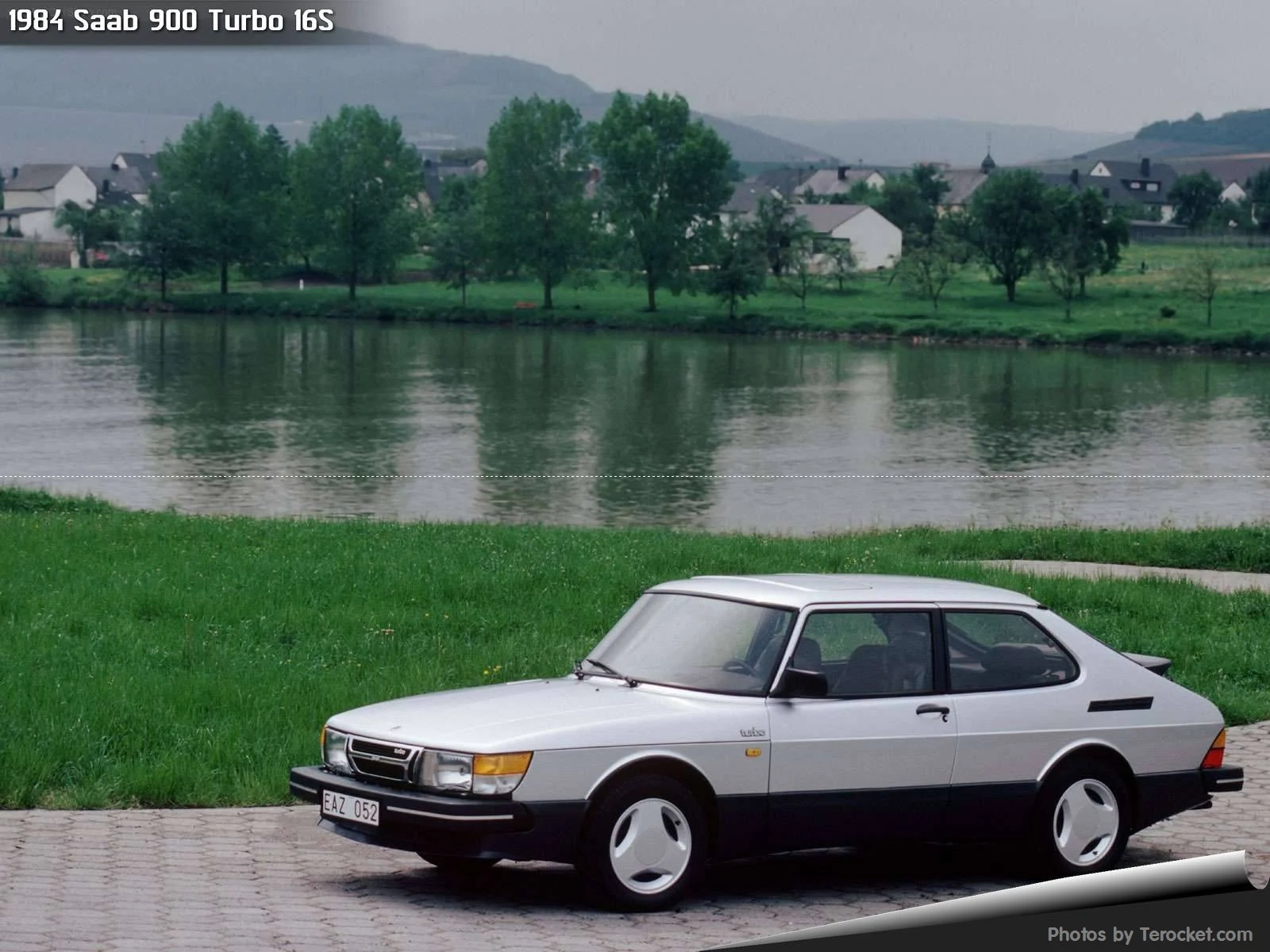 Hình ảnh xe ô tô Saab 900 Turbo 16S 1984 & nội ngoại thất