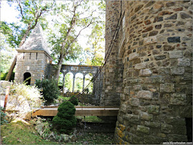 Entrada Principal del Castillo Medieval Hammond, Gloucester