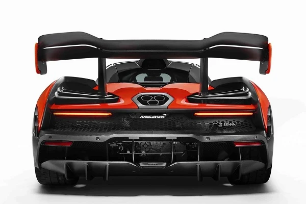 McLaren Senna