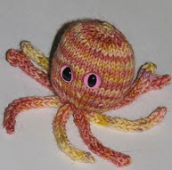 http://www.ravelry.com/patterns/library/octopussy-2