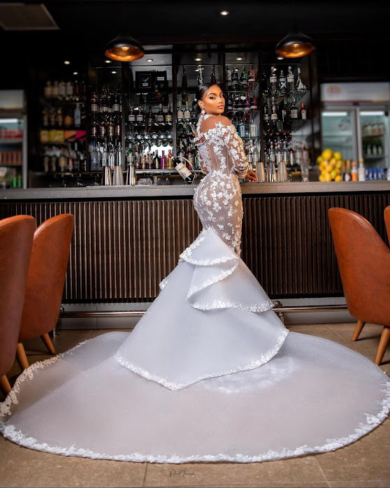 ANGELIC BRIDE !!! @nashairabelisa 🤍sizzles Dress | @veekeejames_official