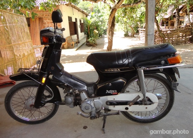 Foto foto Honda  Super Cub Original Modifikasi  Gambar photo