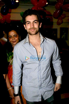 Neil Nitin Mukesh photo