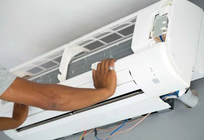 Instalaciones eléctricas residenciales - Colocación de la unidad interior de un aire acondicionado