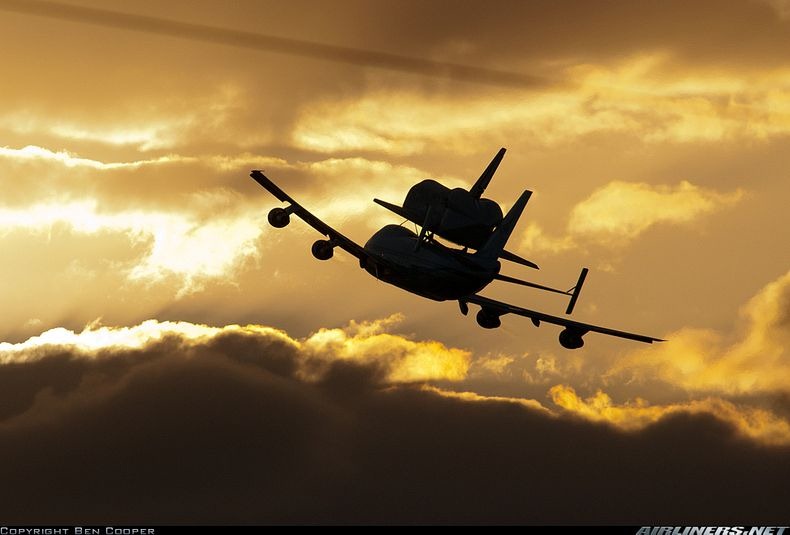 shuttle-carrier--0
