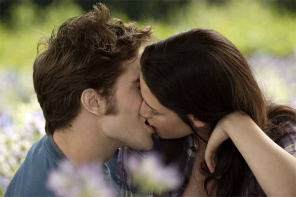 The Edward And Bella Kiss in Eclipse