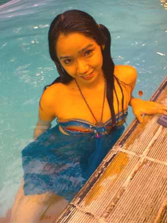 Intan Ayu, Swimming Pool Bikini Lingerie