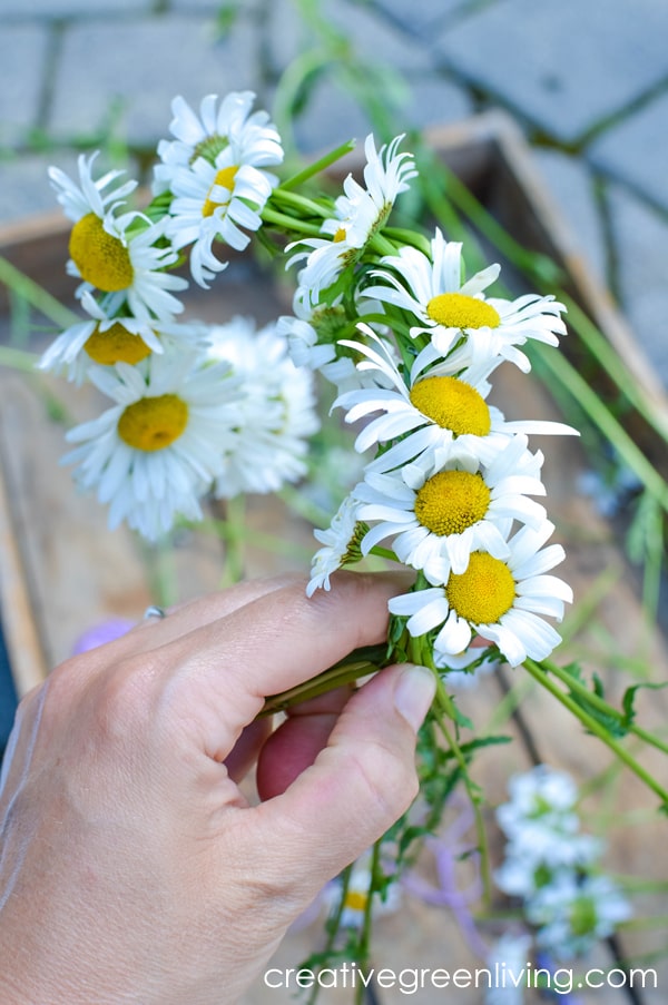 How to braid flowers together
