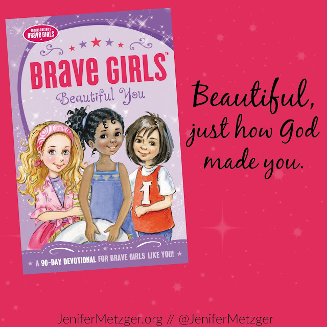 Review and giveaway of Brave Girls Beautiful You 90 day devotional for tween and teen girls. #bravegirls #beautifulyou #tommymommy