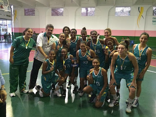 Instituto Mangueira do Futuro Campeão Estadual Juvenil Feminino de Basquetebol de 2013