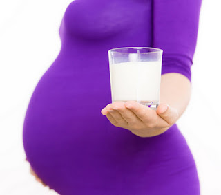 Susu Untuk Ibu Hamil Muda yang Baik Bagi Pertumbuhan Janin