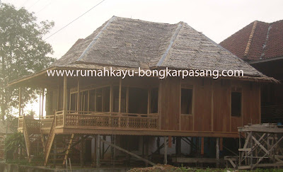 rumah kayu panggung