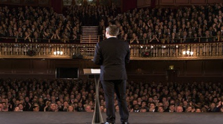 How to Become a Better Public Speaker