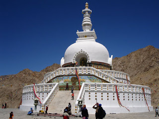 Shanti Stupa