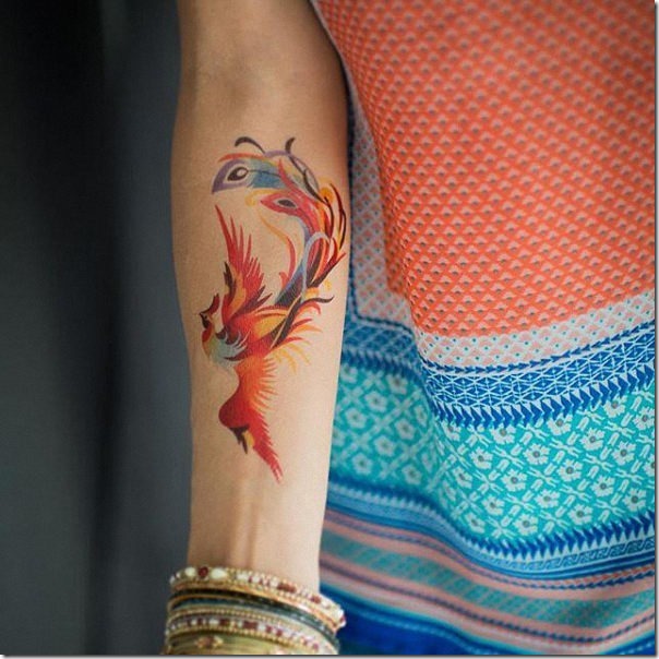 fenix_llena_de_vitalidad_y_de_fuerza_en_el_brazo fenix_llena_de_vitalidad_y_de_fuerza_en_el_brazo