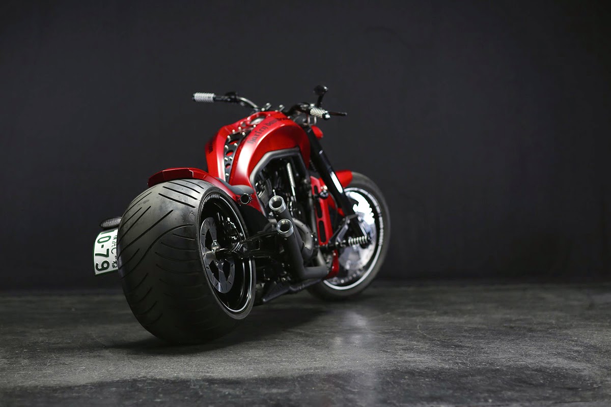 Modifikasi Harley Davidson VRSCD 2007 Ban Custom Pict MOTOR MODIF