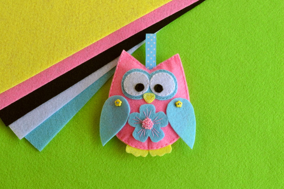 Make Owl Decorations
