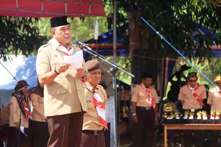 Wabup Kep.Selayar, Pembina Upacara, HUT, Gerakan, Pramuka ,Ke 55, Di ,Bumi ,Perkemahan, Suburu 