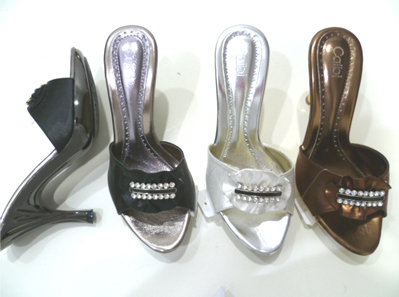 Koleksi Sandal  Calbi  Gallery Sepatu