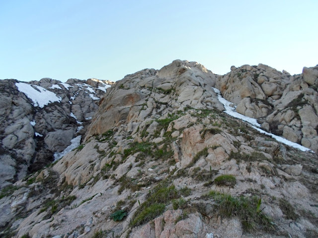 Mount Mushteppa, 2 day hike, ridge between Varzob and Romit gorges, mountains of Tajikistan