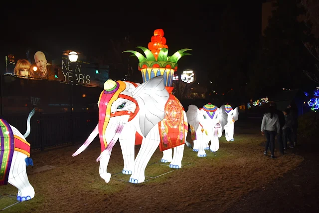 All Of the Lights: Chinese Lantern Festival   via  www.productreviewmom.com