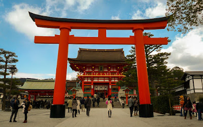 Fushimi Inari Taisha - Gapura Romon