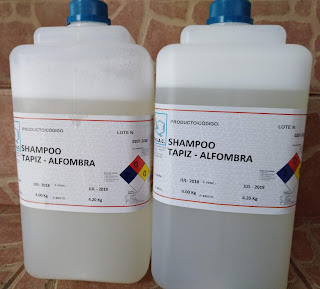 producto limpiador para el lavado de alfombras, tapicería de muebles y vehículos