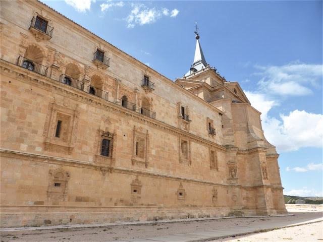 Monasterio de Uclés, fachada plateresca