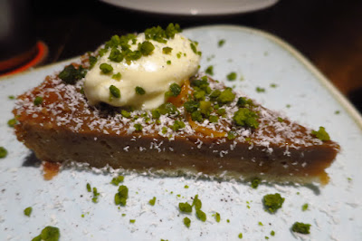 Kotuwa, watalappam tart