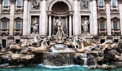 Roma fontana di trevi