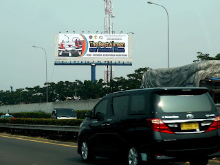 Penyedia Pemasangan billboard dan baliho tol bandara,billboard advertising,backdrop,harga pembuatan backdrop