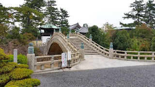 人文研究見聞録：四国八十八ヶ所75番札所 五岳山善通寺 ［香川県］