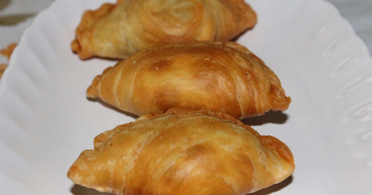 INTAI DAPUR: Karipap Pusing dan Inti Kari Ayam/Daging 