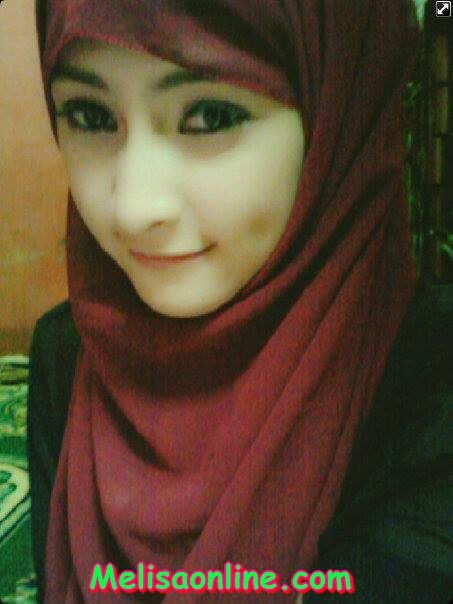 Cewek Muslimah Cantik Bening Labil Lepas Jilbab (HoT)