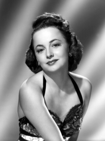 Olivia d'Havilland 1916 And the winner is Frederica Sagor Maas 1900