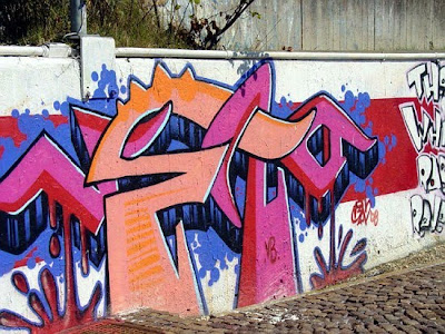Graffiti Letters Love. Pink Graffiti Letter quot;Vezaquot;