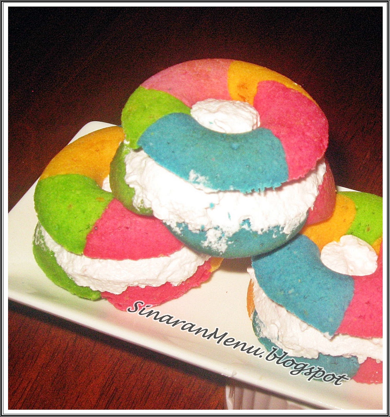 SinaranMenu: Donut Rainbow