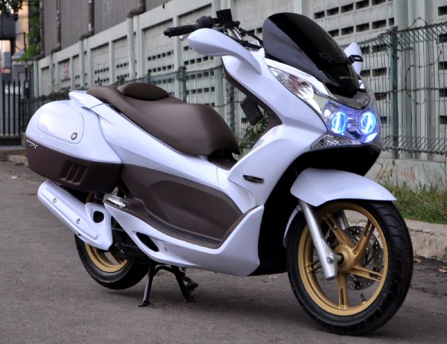 Foto gambar modifikasi spesification Honda PCX Minimalis New