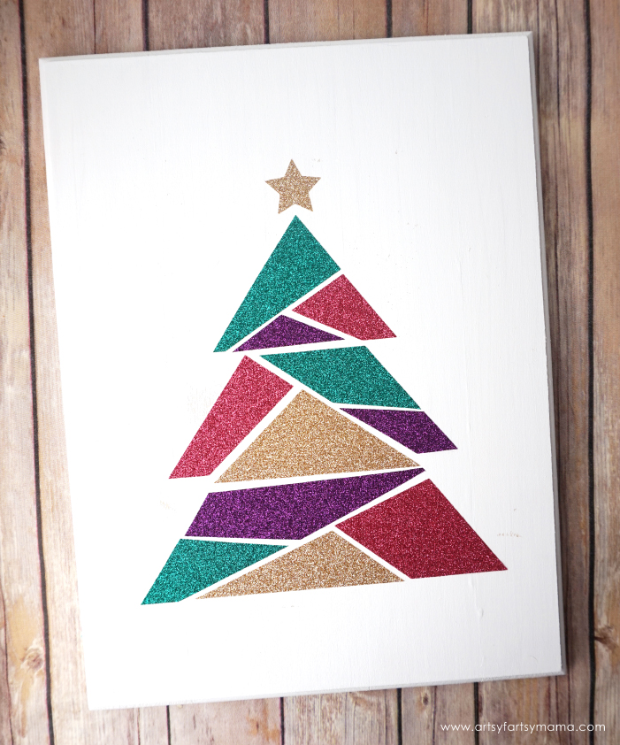 Make this easy DIY Modern Christmas Tree Sign to add some holiday sparkle into your home!