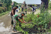 Cegah Wabah DBD, Prajurit TNI Kodim 1010/Tapin Masif Bersihkan Lingkungan 