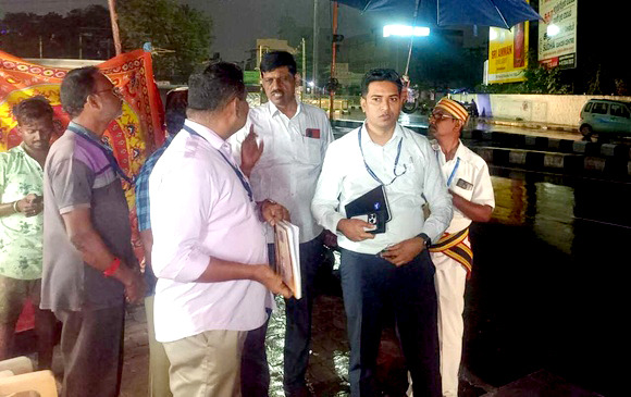 ஈரோடு இடைத்தேர்தல் - வாகன பரிசோதனைகள் குறித்து  நேரில் ஆய்வு...