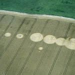 gambar crop circle, foto crop circle, alien, ufo, lingkaran tanaman, www.digaleri.com